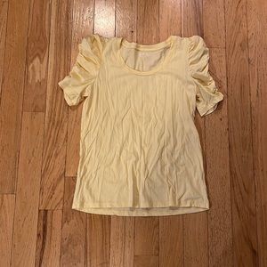 Loft Ruched Short Sleeve Tee, Size M in Yellow